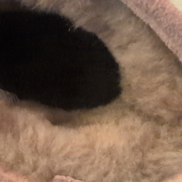 Womañs Bearpaw Demi Fashion Boot - Picture 9 of 10